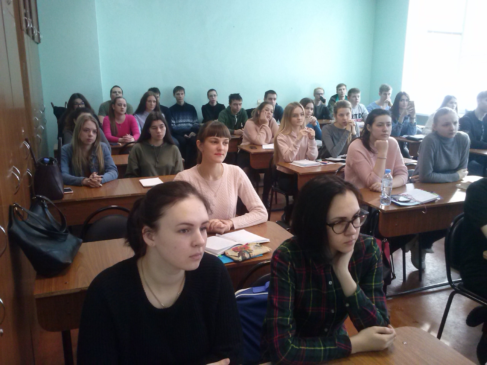 19 февраля 2018 г. прошла встреча студентов групп 16 ИПО1 (куратор Семина Н.В.) и 16 ИПО2 (куратор Ефремкин А.М.) с ветеранами Великой Отечественной войны.